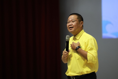 高雄大學《卓越講座》 洪増宏談《易經》 從占卜走向人生決策的思考方法圖片