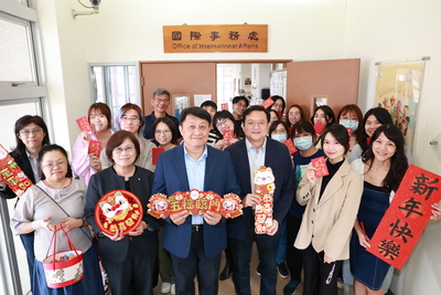 開工大吉!2026金馬迎春展新程 高雄大學新春團拜凝聚團隊力量圖片